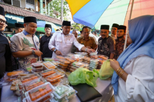 Safari Ramadan Nyaman Bersama, Menteri Ekraf Ajak Masyarakat Aceh Perkuat Ekosistem Ekraf