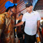 Wamensos Serahkan Santunan untuk Ahli Waris dan Korban Luka Akibat Longsor di Banjarnegara