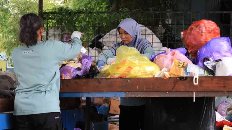 Dari Tanah Borneo Harapan Itu Nyata, Masyarakat Adalah Pelaku Utama dalam Penyelesaian Sampah