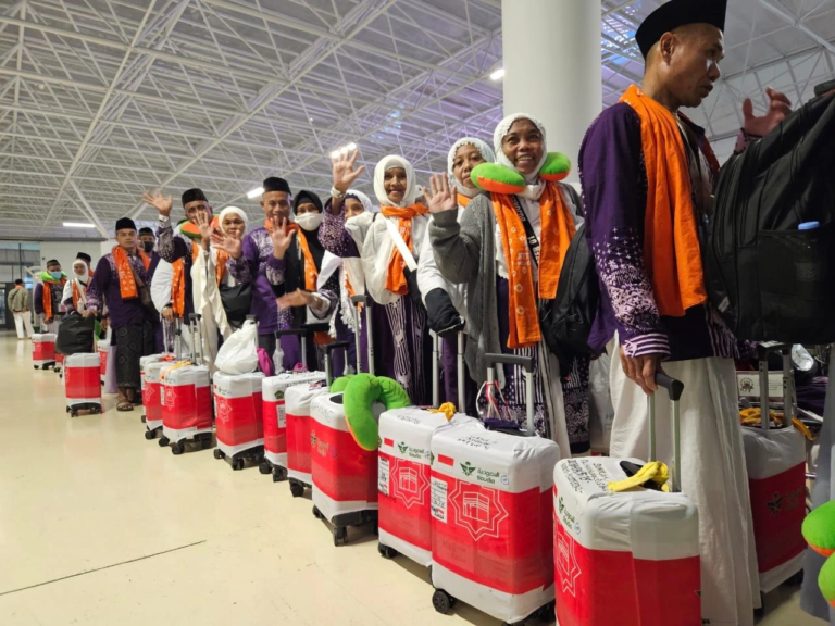 Wamenhaj: Presiden Instruksikan Kenaikan Harga Avtur Tidak Bebankan Jemaah Haji