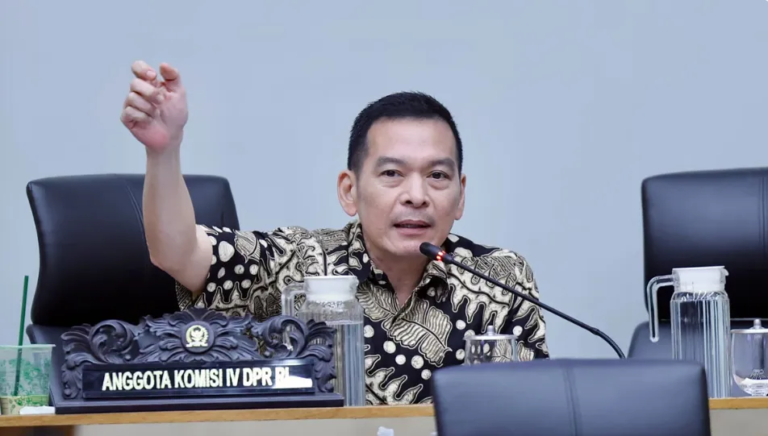 Hampir Empat Bulan Dikepung Asap, Pemerintah Harus Sediakan Tempat Khusus bagi Warga Rentan